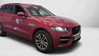 Used Jaguar F-Pace R-Sport 180 HP (132 kW) 2019 Red SUV