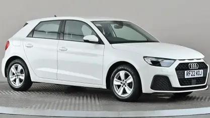 Used Audi A1 Sportback 95 HP (69 kW) 2022 White Hatchback