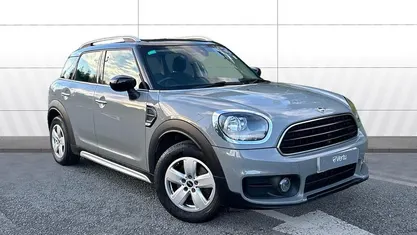 Used 2019 Mini Cooper Classic Hatchback | £10,444 (Fair price)