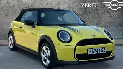 Used Mini Cooper Cabriolet Classic 163 HP (119 kW) 2025 Yellow Cabriolet