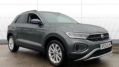 Used VW T-Roc Match 150 HP (110 kW) 2025 SUV