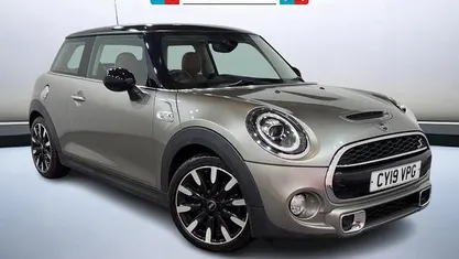 Used 2020 Mini Cooper S Exclusive Hatchback | £16,999 (Fair price)
