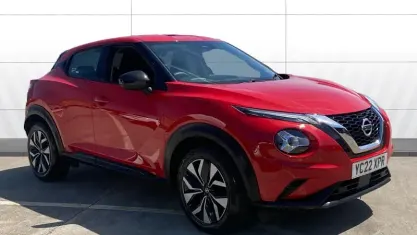 Used Nissan Juke Acenta 114 HP (83 kW) 2022 Red SUV
