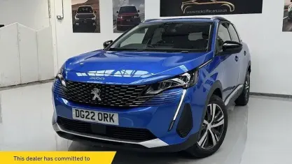 Second-hand Peugeot 3008 Allure Premium 131 CP (96 kW) 2022 Albastru SUV