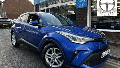 Used Toyota C-HR 122 HP (89 kW) 2022 Blue SUV