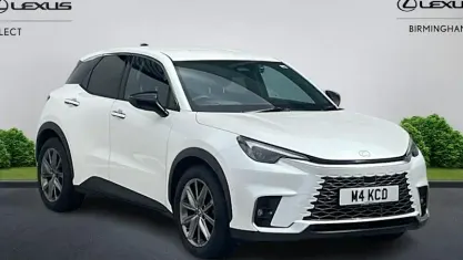 Second-hand Lexus LBX 136 CP (100 kW) 2026 SUV