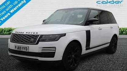 White Used 2019 Land Rover Range Rover Vogue SE SUV | £33,495 (Fair price)
