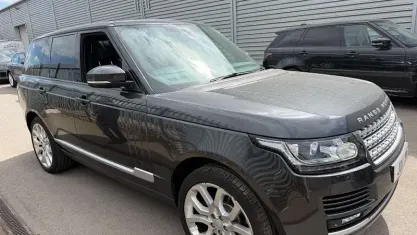 Second-hand Land Rover Range Rover Vogue 306 CP (225 kW) 2017 Gri SUV