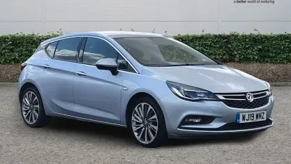 Used Vauxhall Astra 150 HP (110 kW) 2019 Silver Hatchback