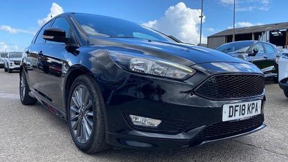 Usado Ford Focus ST-Line 140 HP (102 kW) 2017 Preto Citadino