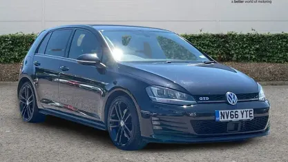 Used VW Golf VII GTD 184 HP (135 kW) 2015 Black Hatchback