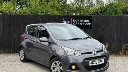 Used Hyundai i10 SE 67 HP (49 kW) 2015 Grey Hatchback