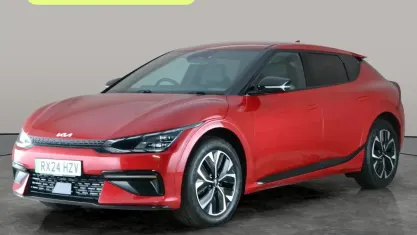 Usado Kia EV6 GT-Line 167 kW (228 HP) 2023 Vermelho SUV