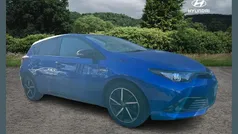 Used 2018 Toyota Auris Hybrid Design Hatchback | £12,899 (Fair price)