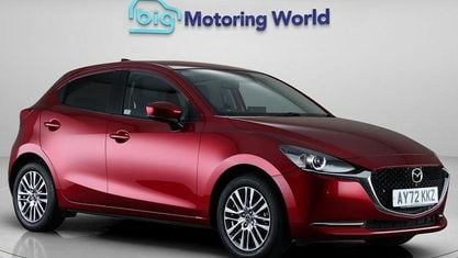 Używany Mazda 2 Inclusive 116 KM (85 kW) 2022 Czerwony Hatchback