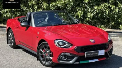 Used Abarth 124 Spider 170 HP (125 kW) 2018 Red Cabriolet