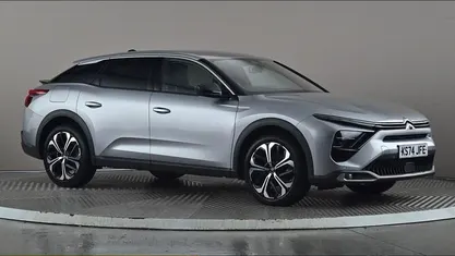 Used 2025 Citroën C5 X PureTech Estate | £17,697 (Fair price)