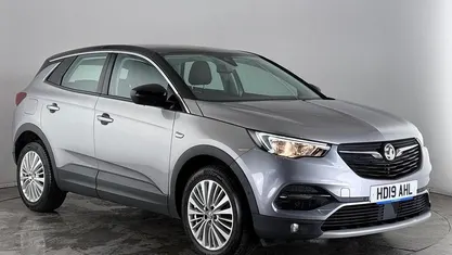 Grey Used 2019 Vauxhall Grandland X Sport SUV | £9,700 (Good price)