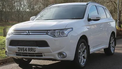 Used 2015 Mitsubishi Outlander P-HEV Estate | £7,695 (Fair price)