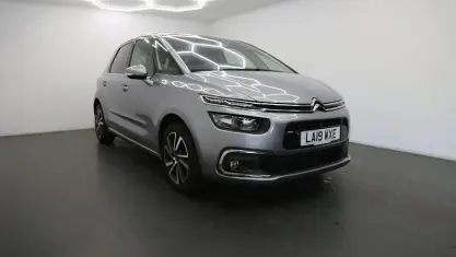 Used Citroën C4 SpaceTourer Flair 131 HP (96 kW) 2019 Grey MPV
