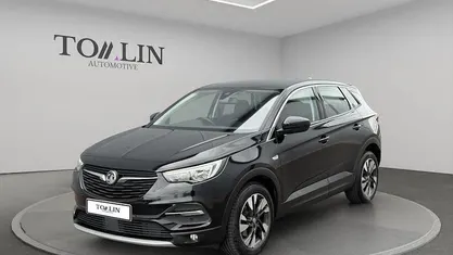 Used Vauxhall Grandland X Sport 131 HP (96 kW) 2019 Black SUV