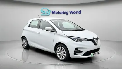 Usado Renault Zoe Iconic 80 kW (109 HP) 2021 Branco Citadino