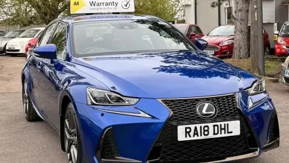 Used Lexus IS300h Sport Line 223 HP (164 kW) 2018 Blue Sedan