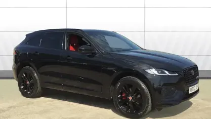 Usado Jaguar F-Pace R-Dynamic 204 HP (150 kW) 2022 SUV