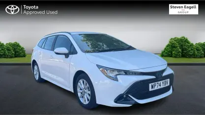 Used Toyota Corolla 196 HP (144 kW) 2025 White Estate