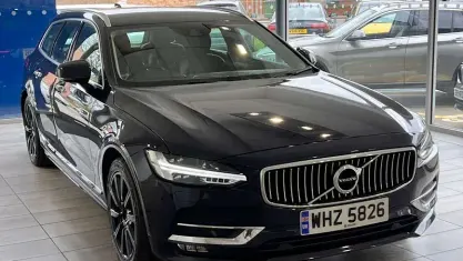 Usado Volvo V90 Inscription 235 HP (172 kW) 2019 Carrinha