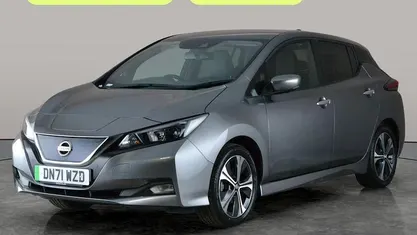 Used Nissan Leaf N-Connecta 110 kW (150 HP) 2021 Grey Hatchback