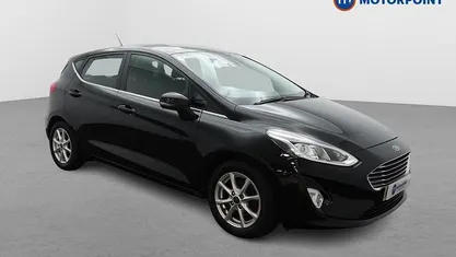 Used Ford Fiesta Zetec 101 HP (74 kW) 2018 Black Hatchback