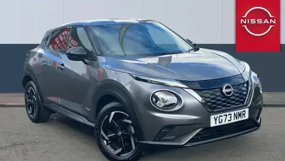 Usado Nissan Juke N-Connecta 143 CV (105 kW) 2023 Gris SUV