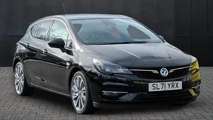 Used Vauxhall Astra Edition 145 HP (106 kW) 2021 Black Hatchback