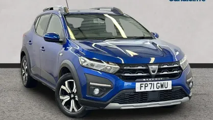 Used Dacia Sandero Stepway 91 HP (66 kW) 2021 Metallic  azurite blue Hatchback