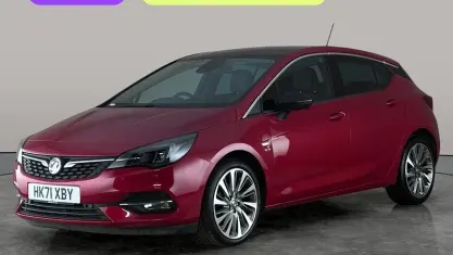 Used Vauxhall Astra Edition 145 HP (106 kW) 2021 Red Hatchback