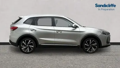 Używany MG ZS Trophy 196 KM (144 kW) 2024 Srebrny SUV