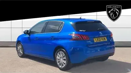 Begagnad Peugeot 308 Allure Premium 131 HK (96 kW) 2021 Blå Halvkombi