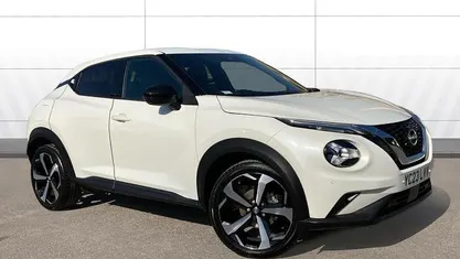 Used Nissan Juke Tekna 114 HP (83 kW) 2023 White SUV