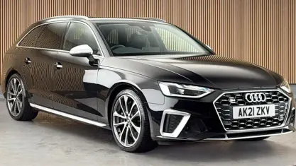 Used Audi S4 Comfort 341 HP (250 kW) 2021 Black Estate