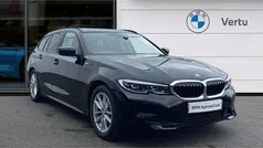 Black Used 2021 BMW 318 Sport Line Estate | £21,641 (Fair price)