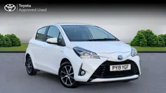 White Used 2019 Toyota Yaris Hybrid Hatchback | £11,499 (Fair price)