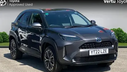 Used Toyota Yaris Cross 116 HP (85 kW) 2022 Grey SUV