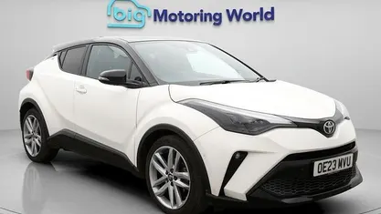 Begagnad Toyota C-HR Sport 184 HK (135 kW) 2023 Vit SUV