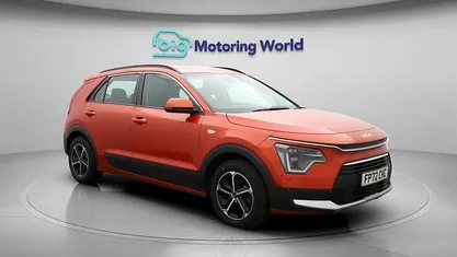 Used 2022 Kia Niro SUV | £17,300 (Good price)