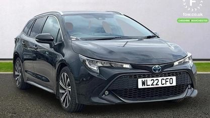 Usado Toyota Corolla Design 122 HP (89 kW) 2022 Preto Carrinha