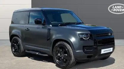 Begagnad Land Rover Defender 75th Limited Edition 300 HK (220 kW) 2023 SUV