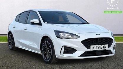 Używany Ford Focus ST-Line X 125 KM (91 kW) 2019 Biały Hatchback