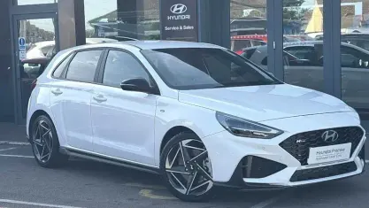 Begagnad Hyundai i30 N Line 140 HK (102 kW) 2025 Halvkombi