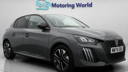 Used Peugeot 208 Allure 101 HP (74 kW) 2024 Grey Hatchback